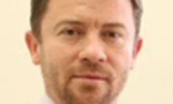 Profesionales del Futuro: Columna Marcelo Lucero, Director AIE