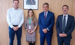 Fortaleciendo colaboración entre AIE y Ministerio de Ciencia y Tecnología