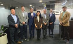 AIE fortalece vínculos con SEC